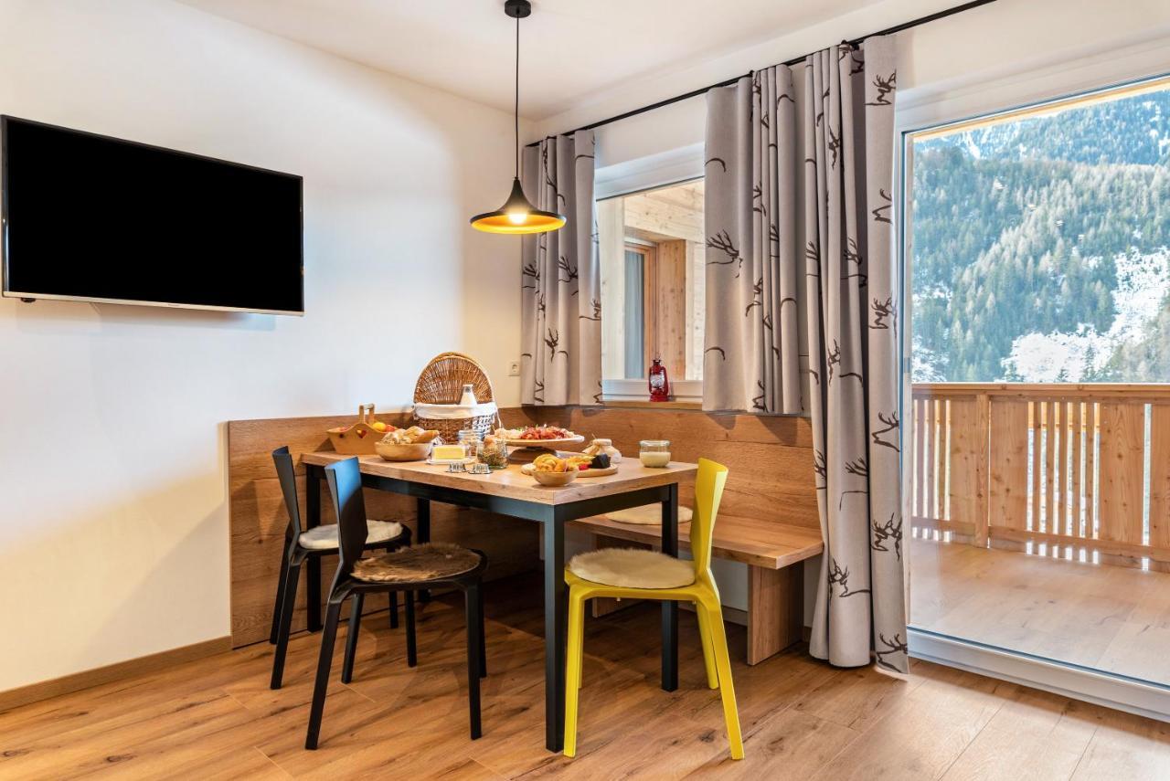 Balbeinhof Apt Hirsch Luson Exteriör bild