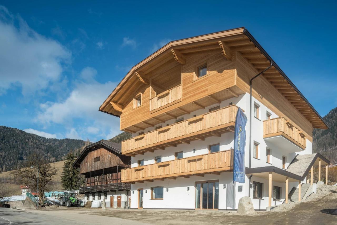 Balbeinhof Apt Hirsch Luson Exteriör bild