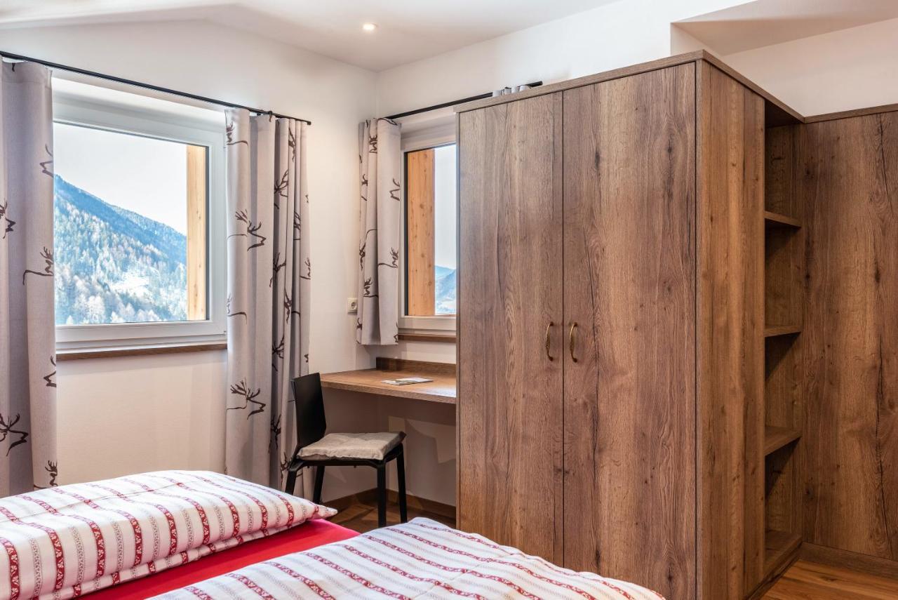 Balbeinhof Apt Hirsch Luson Exteriör bild