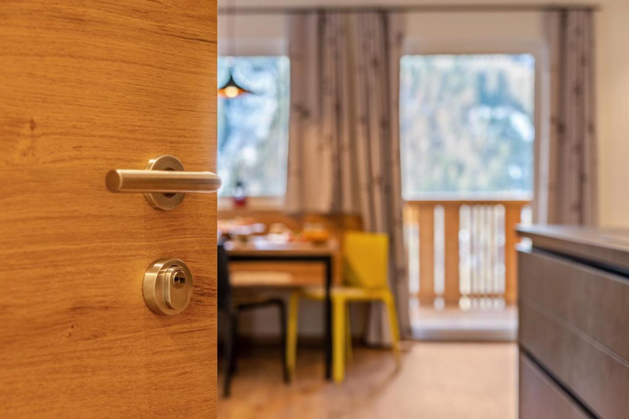 Balbeinhof Apt Hirsch Luson Exteriör bild